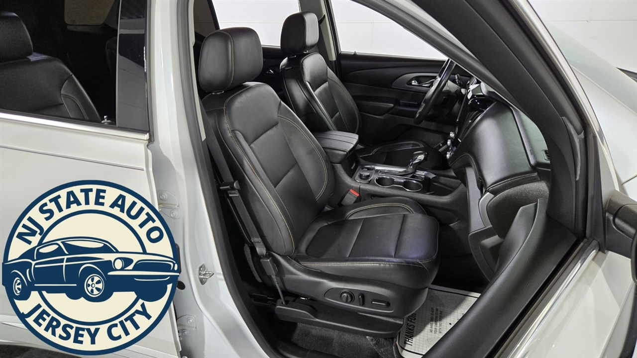 Chevrolet Traverse Premier AWD 2021 Chevrolet Traverse Premier AWD 2021