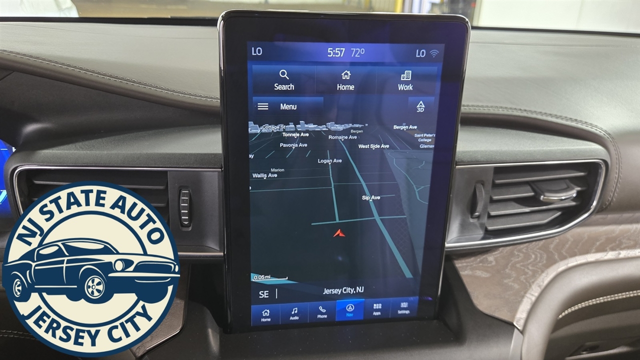 Ford Explorer Platinum AWD 2020