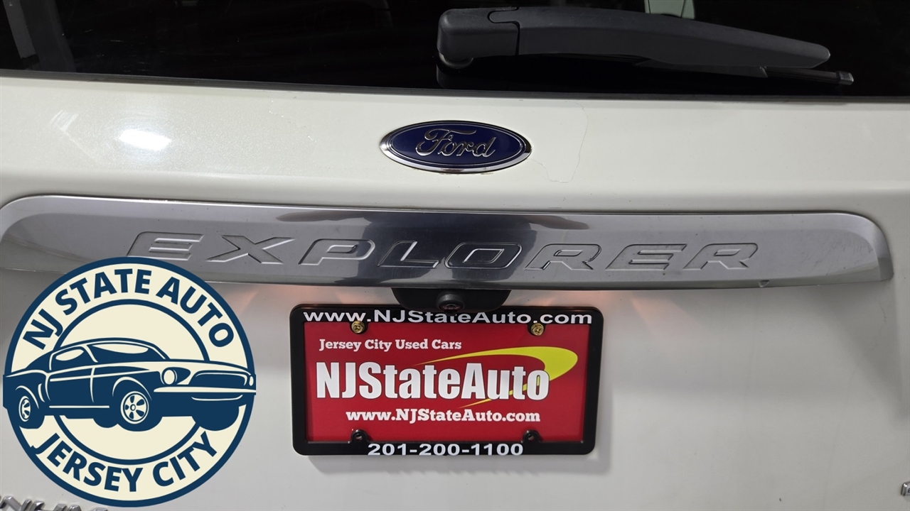 Ford Explorer Platinum AWD 2020