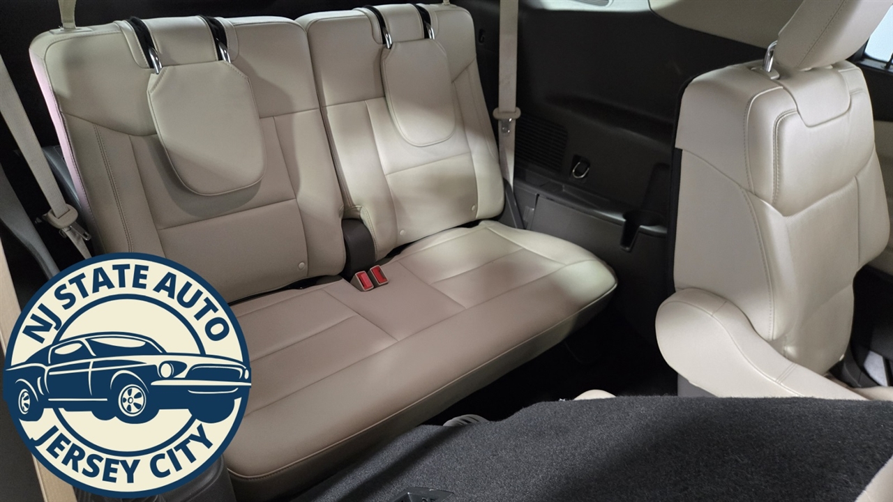 Ford Explorer Platinum AWD 2020