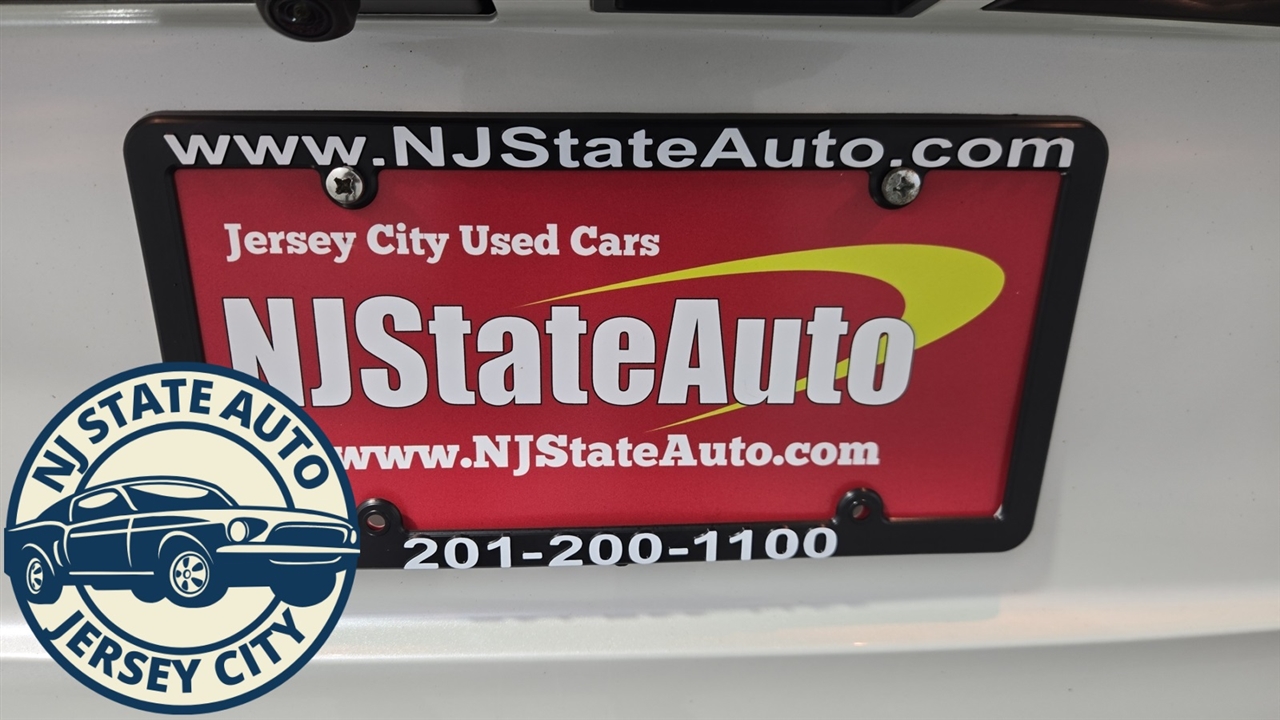 Toyota Highlander Hybrid XLE AWD 2020 Toyota Highlander Hybrid XLE AWD 2020