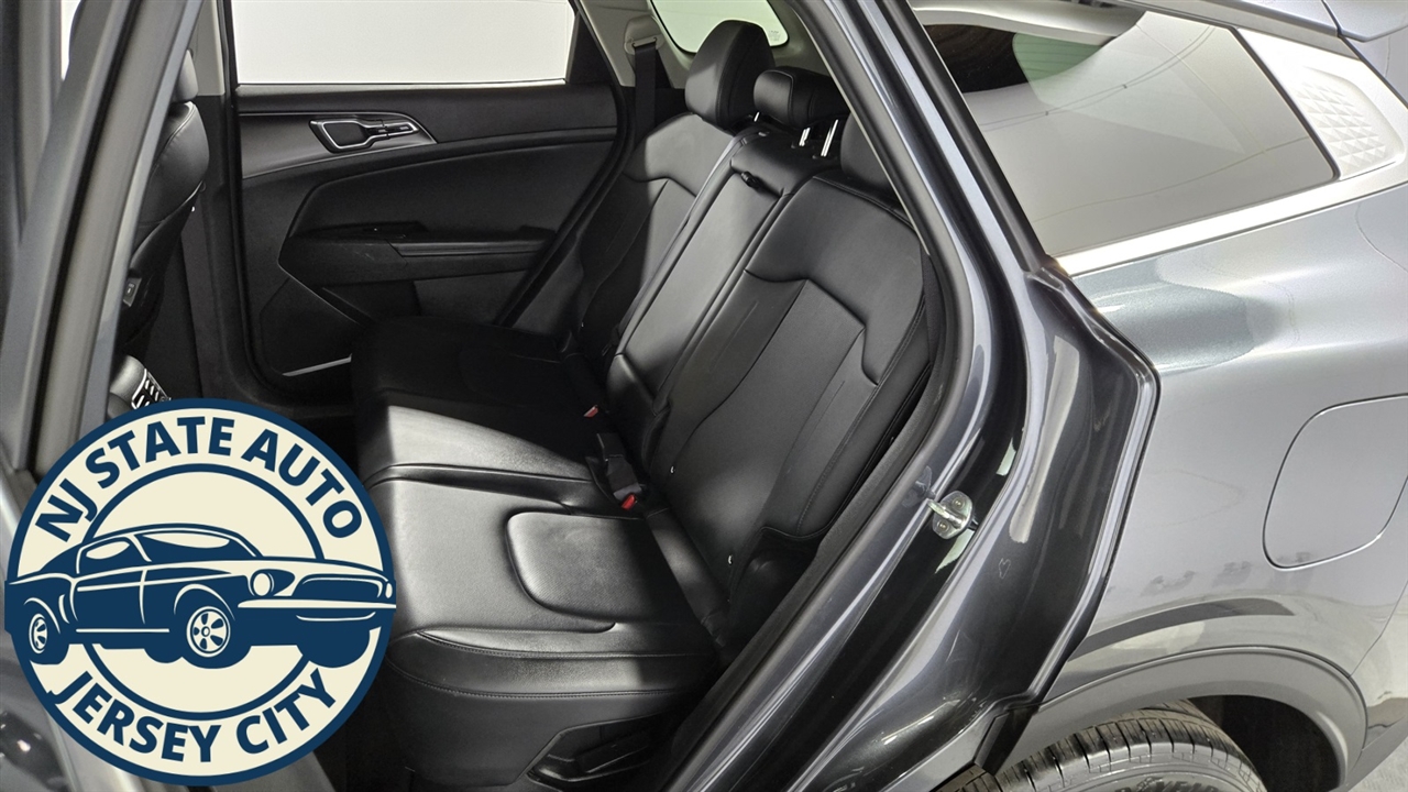 Kia Sportage Hybrid EX AWD 2023 Kia Sportage Hybrid EX AWD 2023