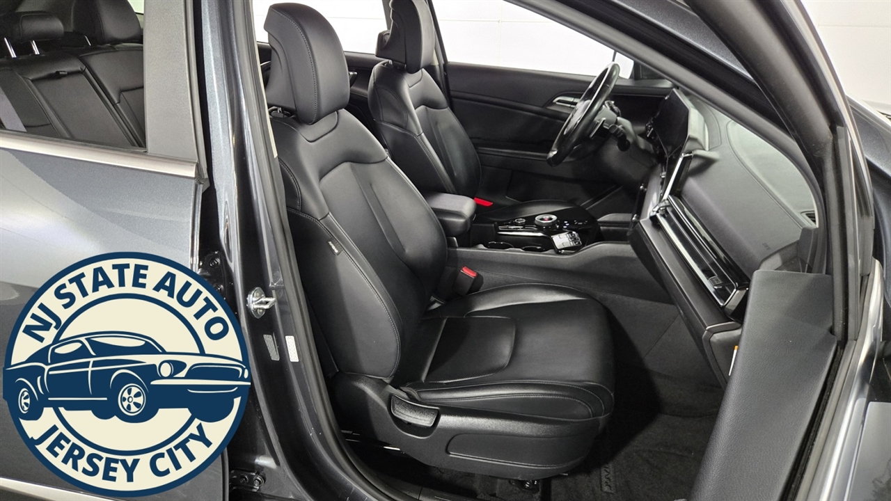 Kia Sportage Hybrid EX AWD 2023 Kia Sportage Hybrid EX AWD 2023