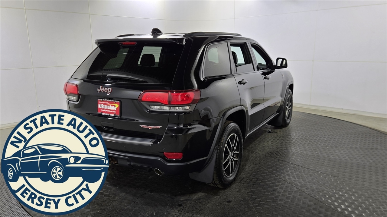 Jeep Grand Cherokee Trailhawk 4WD 2017 Jeep Grand Cherokee Trailhawk 4WD 2017