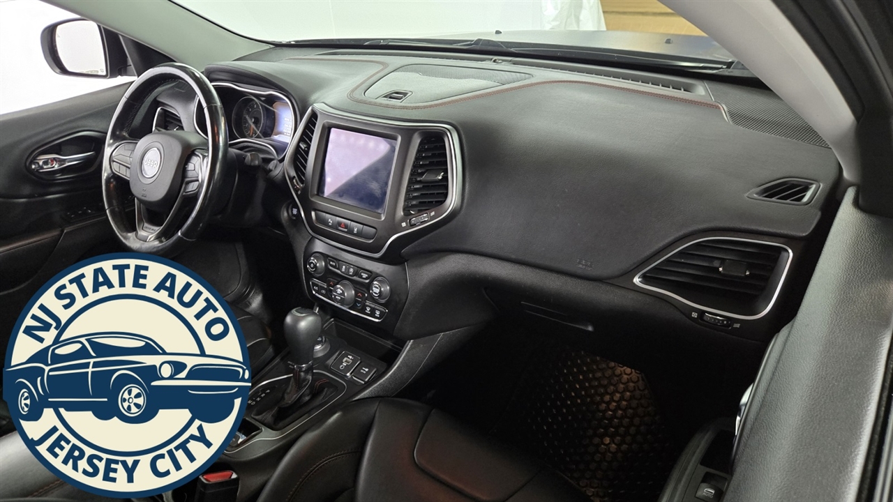 Jeep Cherokee Trailhawk 4WD 2021