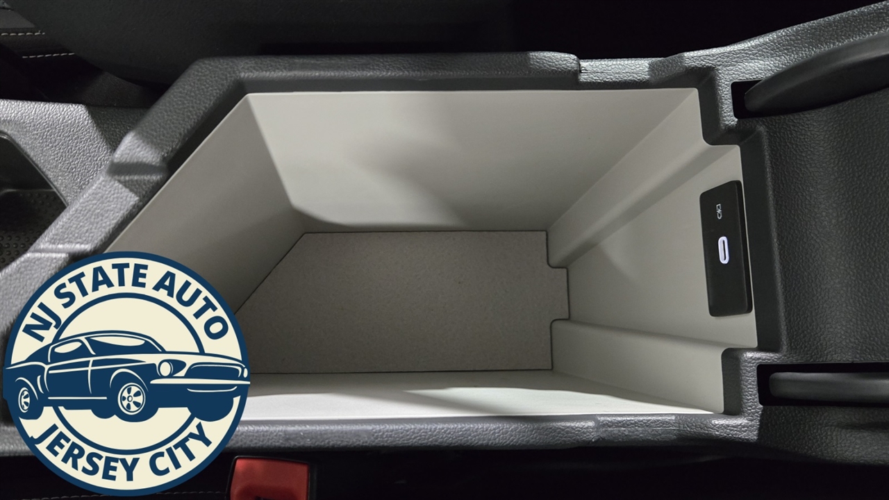 Volkswagen Jetta SE 2025