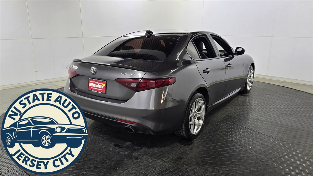 Alfa Romeo Giulia Ti AWD 2022