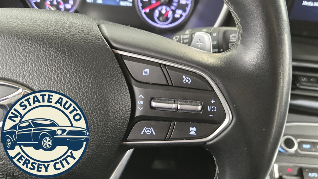 Hyundai Santa Fe SEL AWD 2023