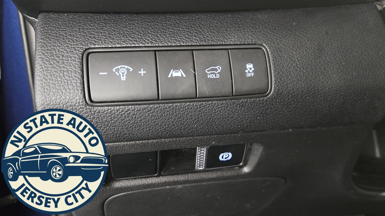 Hyundai Santa Fe SEL AWD 2023