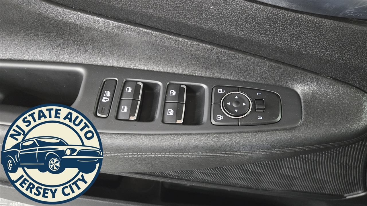 Hyundai Santa Fe SEL AWD 2023