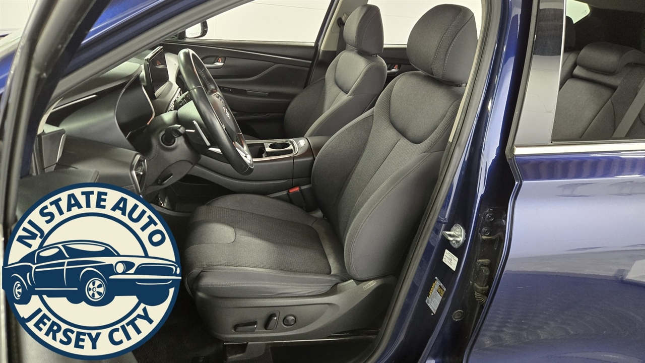 Hyundai Santa Fe SEL AWD 2023