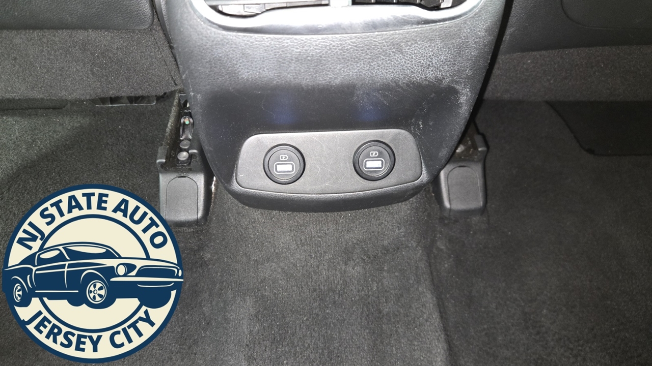 Hyundai Santa Fe SEL AWD 2023