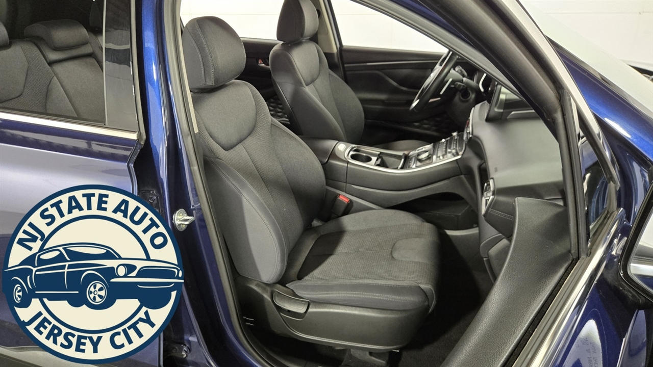 Hyundai Santa Fe SEL AWD 2023