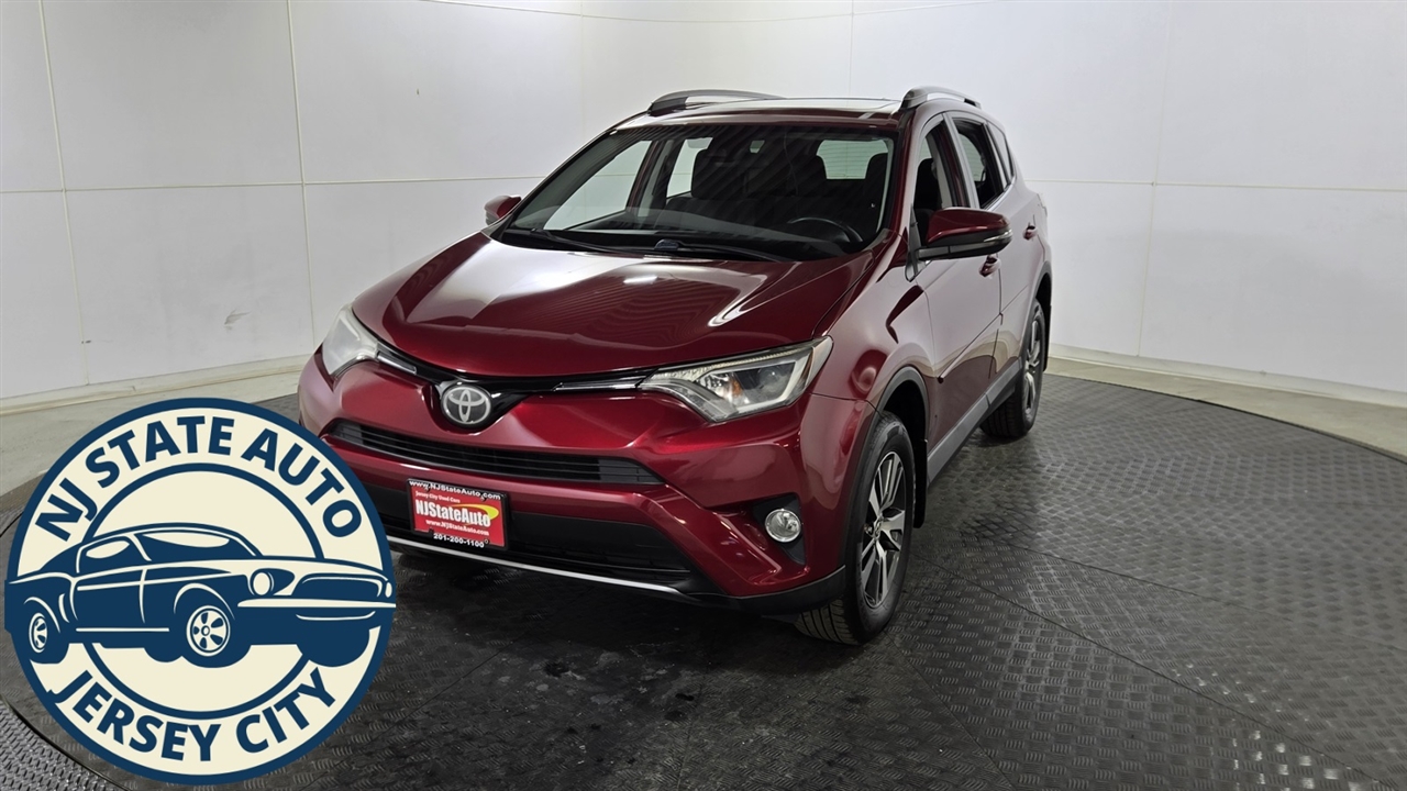 Toyota RAV4 XLE AWD 2018