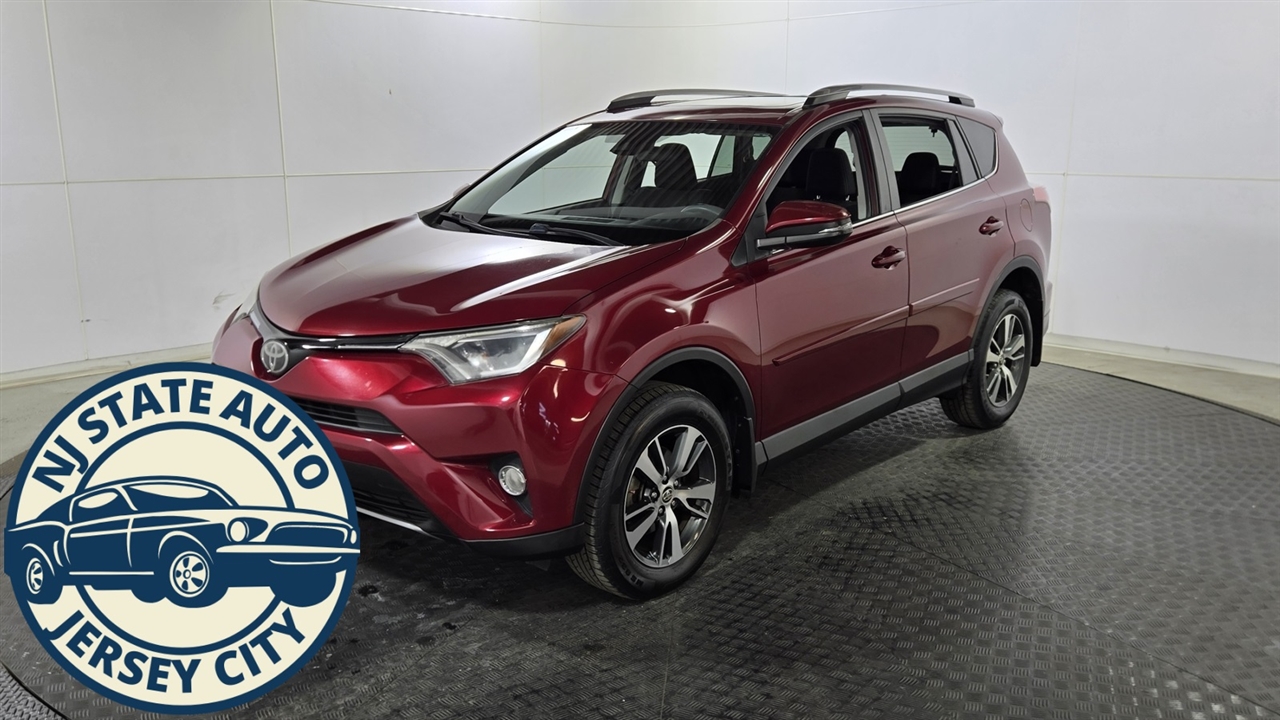 Toyota RAV4 XLE AWD 2018