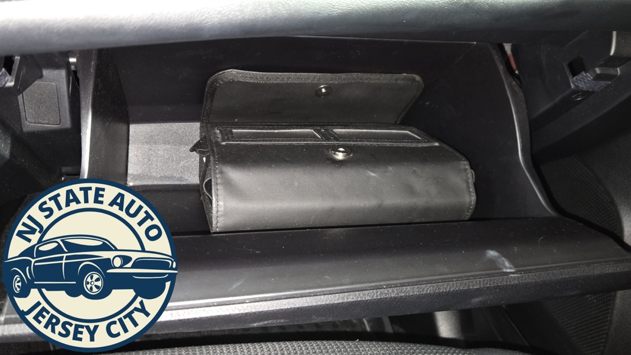 Toyota RAV4 XLE AWD 2018