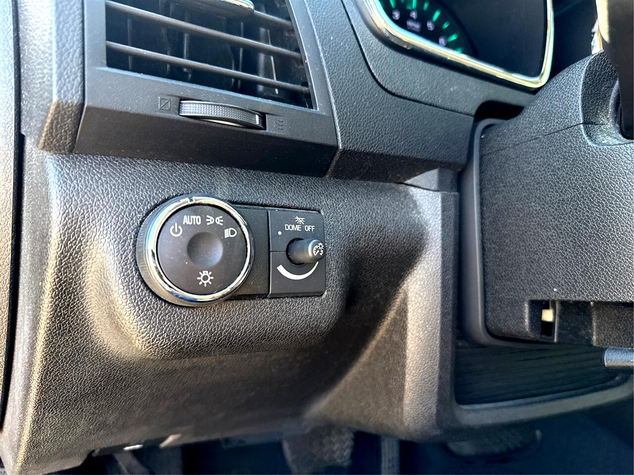 Chevrolet Traverse LT FWD 2012 Chevrolet Traverse LT FWD 2012