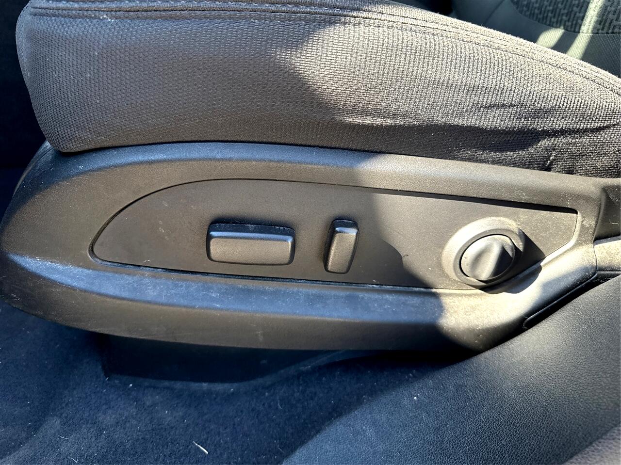 Chevrolet Traverse LT FWD 2012 Chevrolet Traverse LT FWD 2012