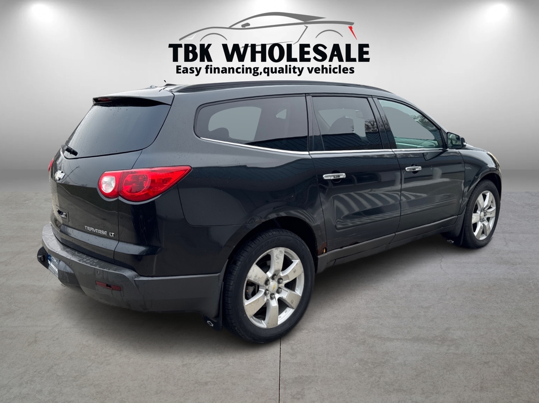 Chevrolet Traverse LT AWD 2011