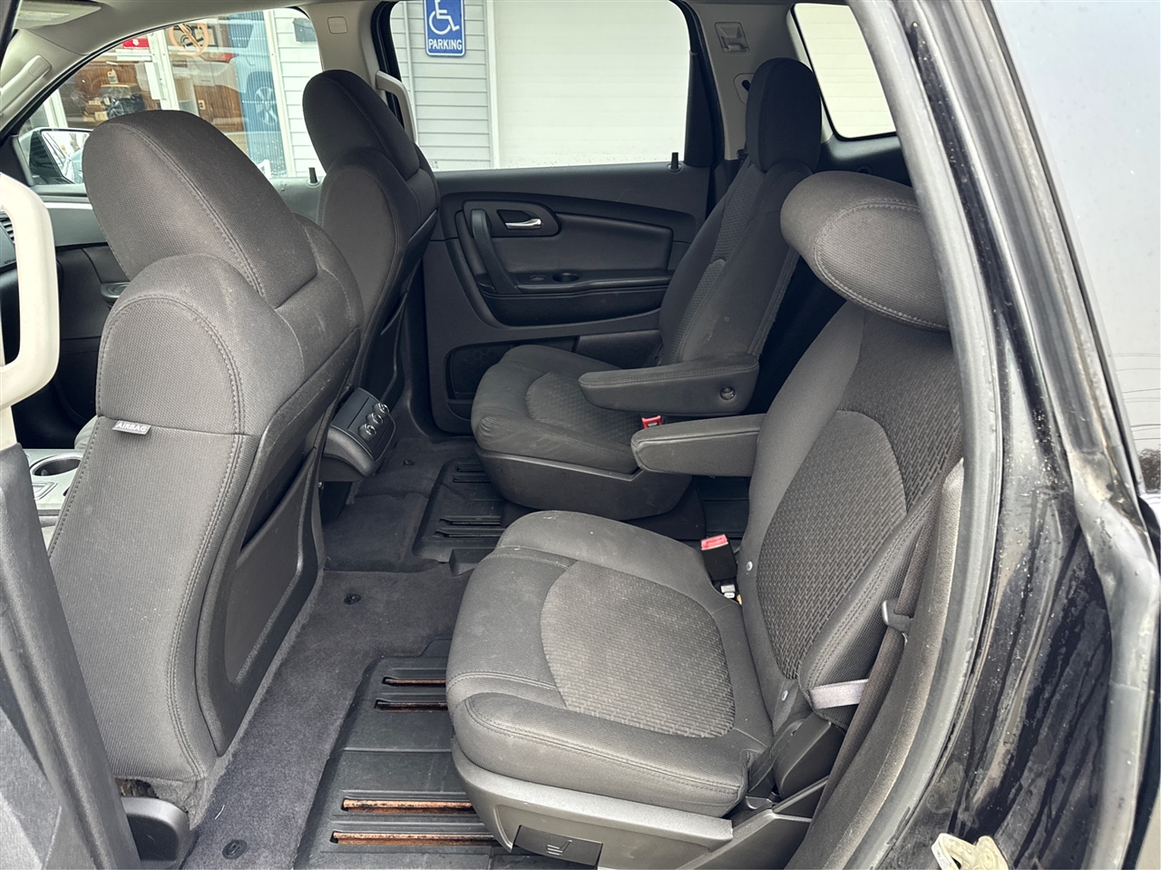 Chevrolet Traverse LT AWD 2011