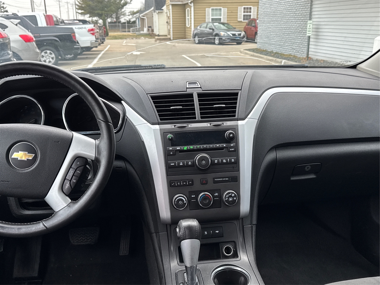 Chevrolet Traverse LT AWD 2011