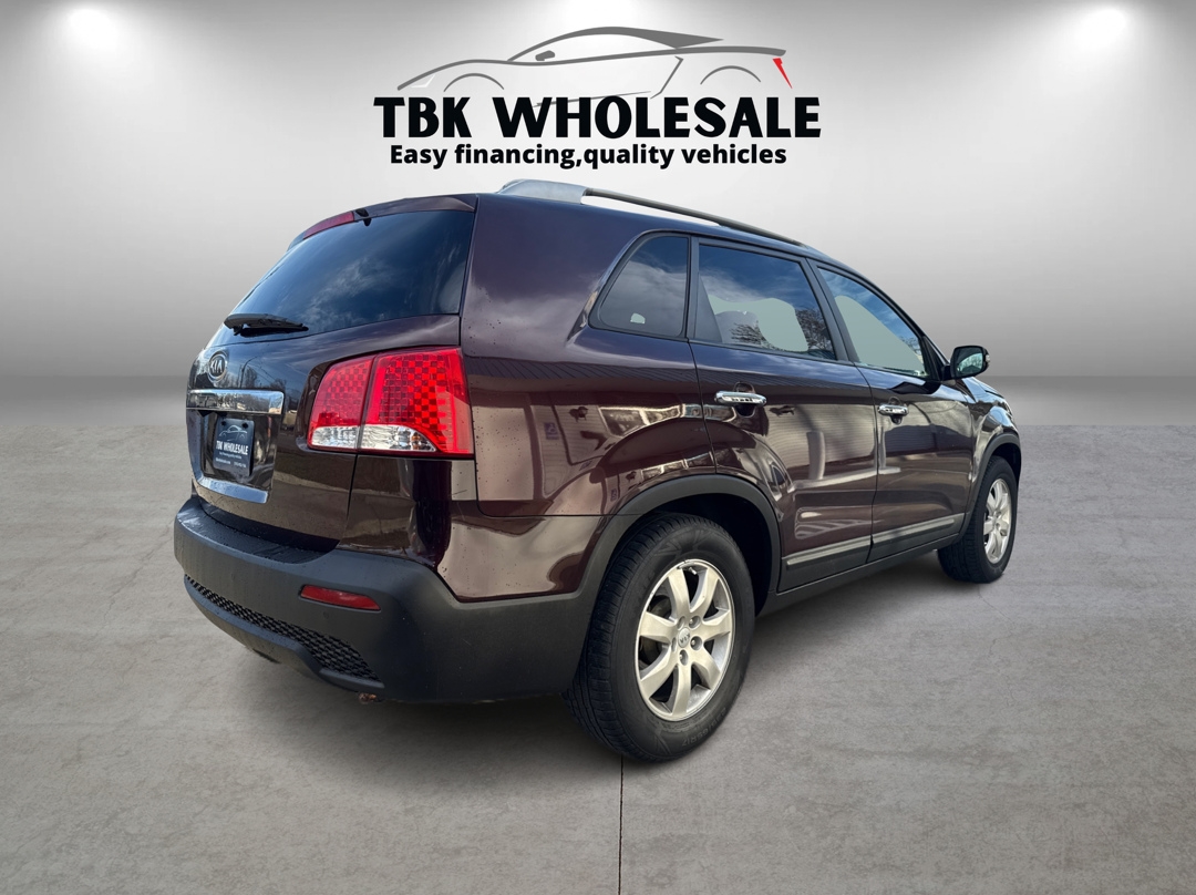 Kia Sorento LX 2WD 2013