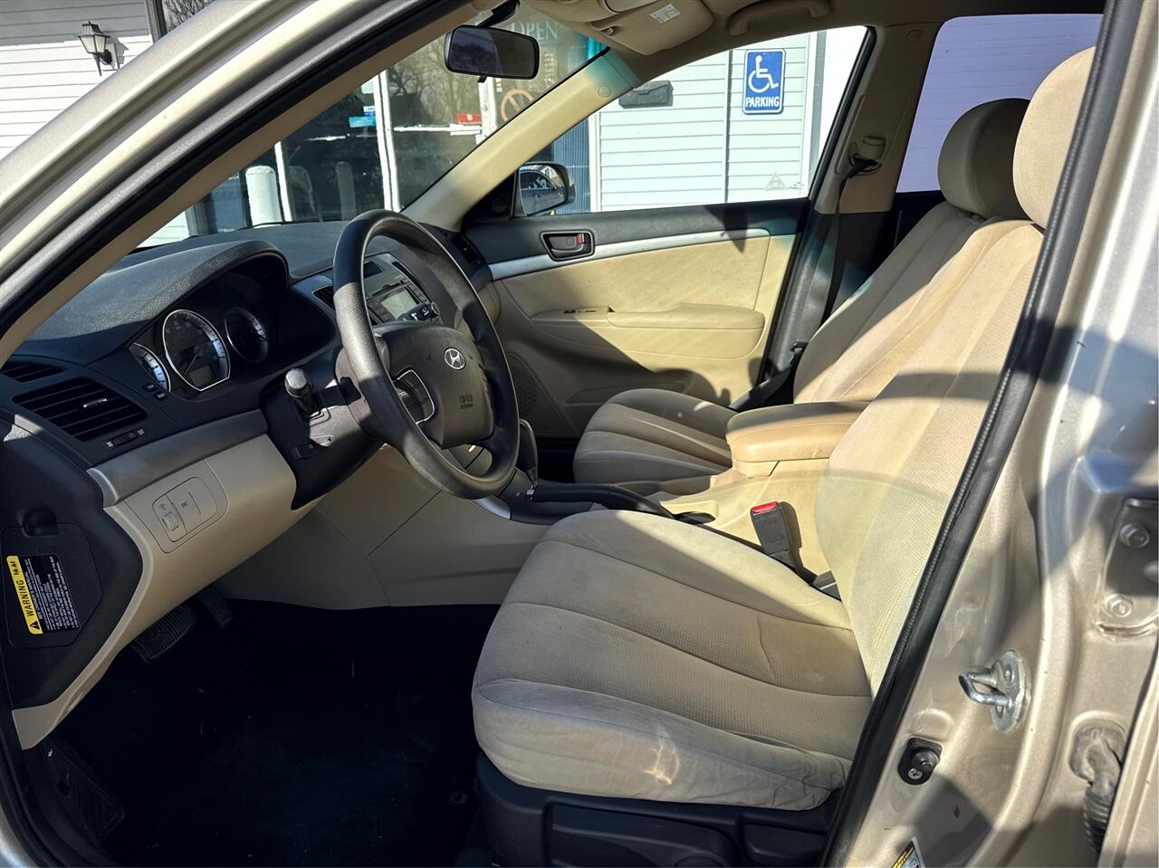 Hyundai Sonata GLS 2010