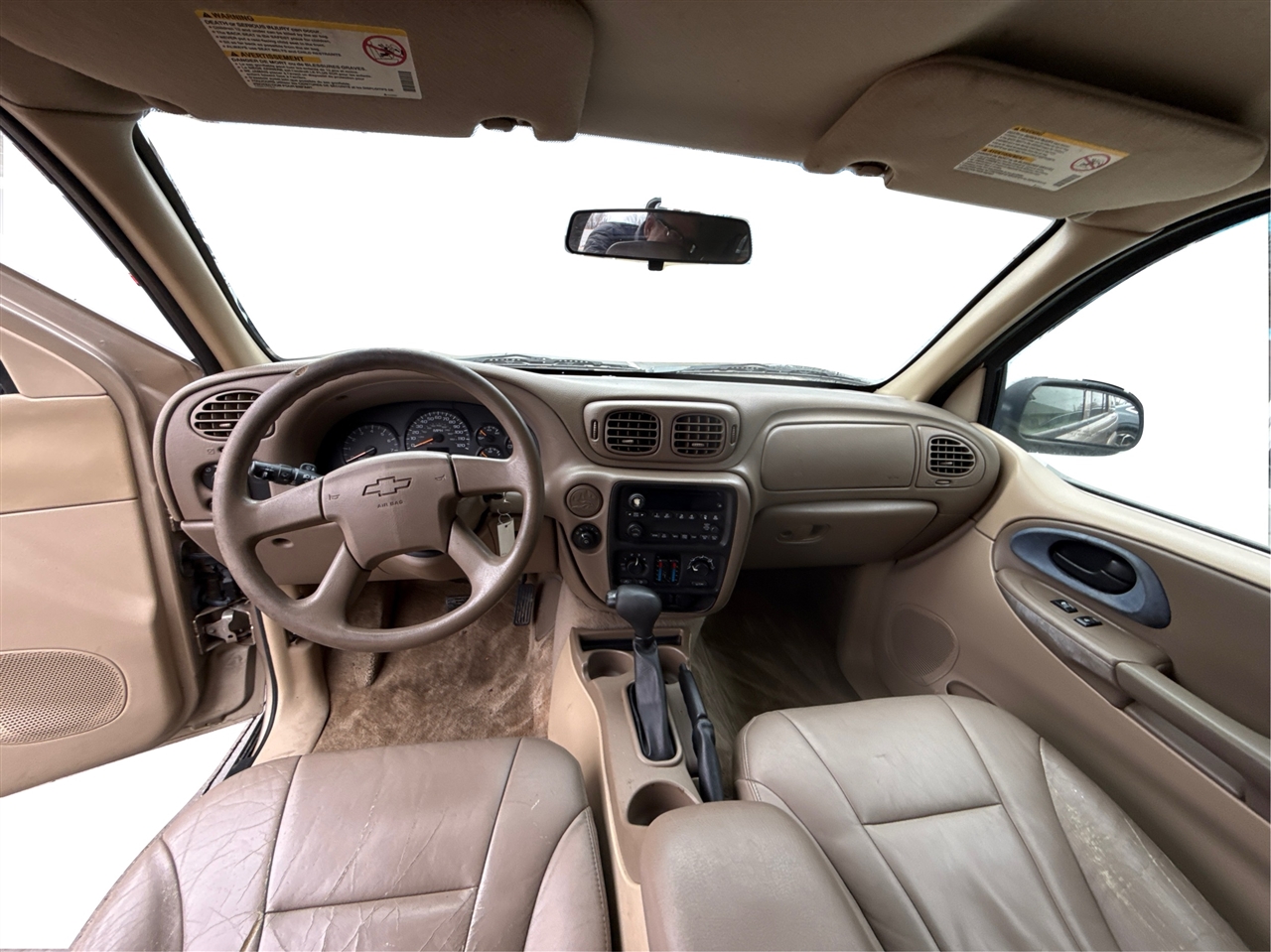 Chevrolet TrailBlazer LS 2WD 2004