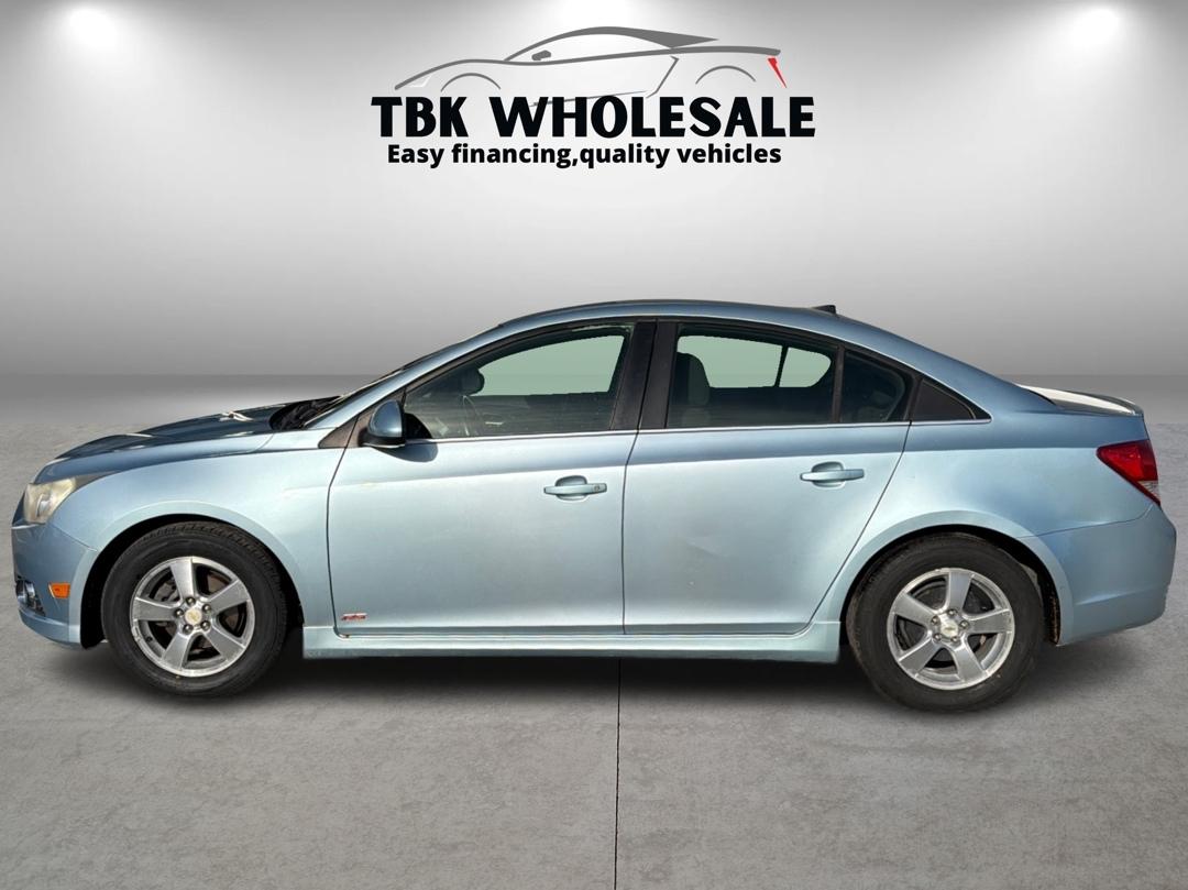 Chevrolet Cruze 1LT 2011