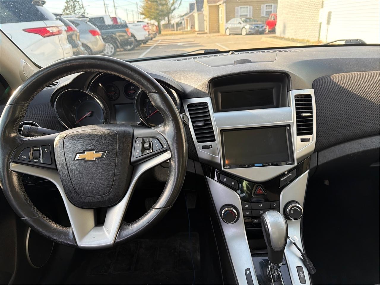 Chevrolet Cruze 1LT 2011