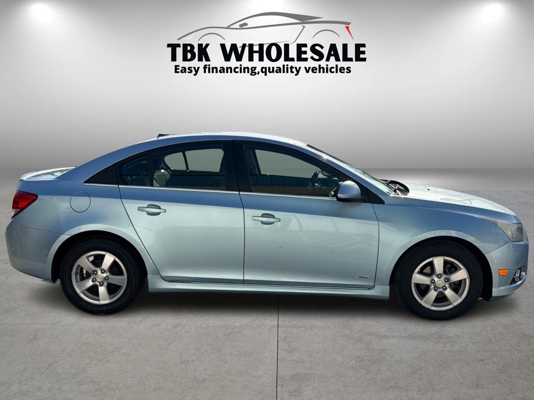 Chevrolet Cruze 1LT 2011