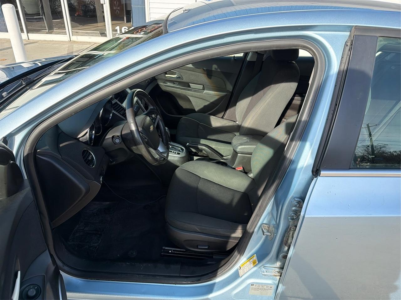 Chevrolet Cruze 1LT 2011