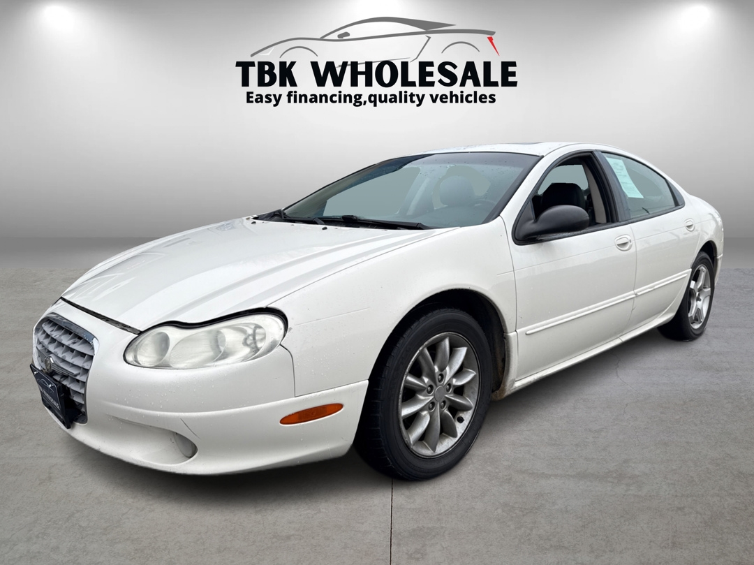 2004 Chrysler Concorde LXI's photo