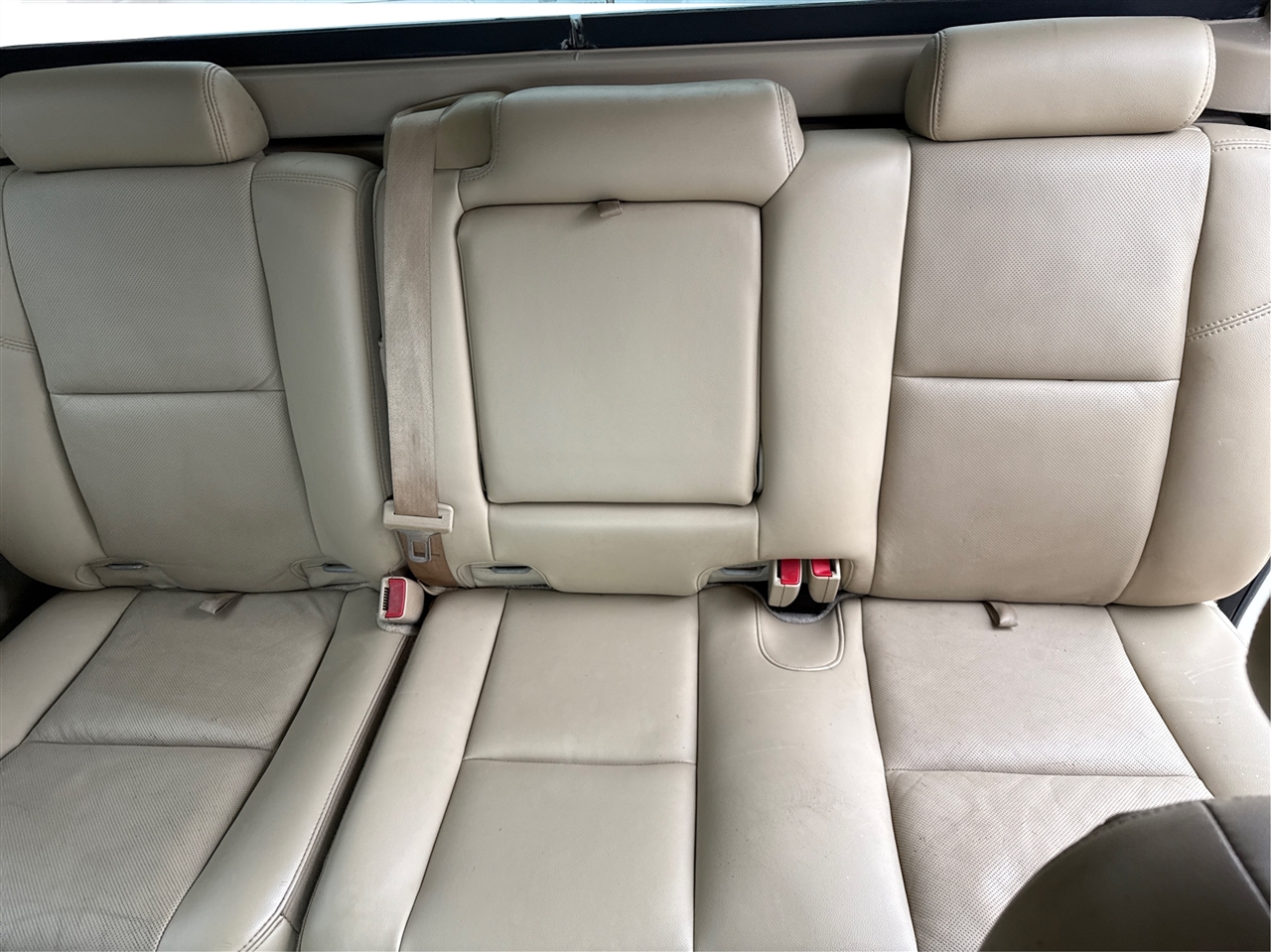 Chevrolet Avalanche LTZ 4WD 2010