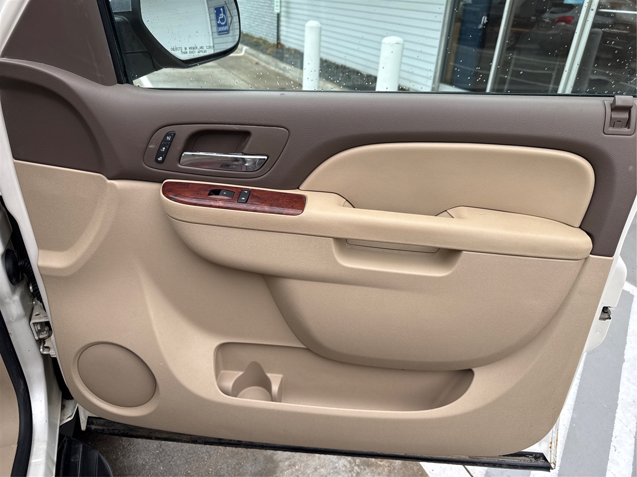 Chevrolet Avalanche LTZ 4WD 2010