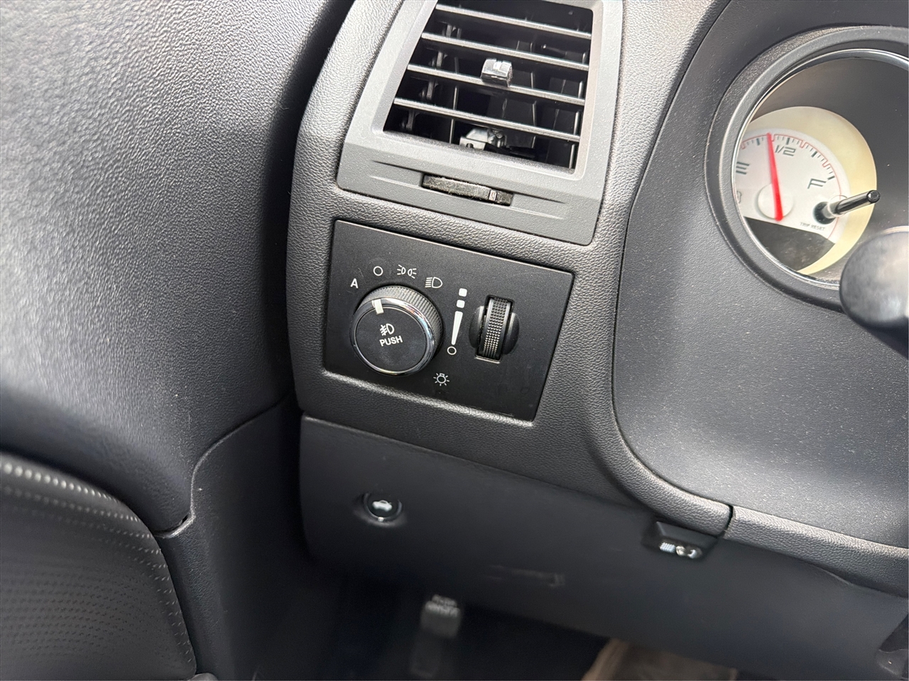 Dodge Challenger SXT 2013