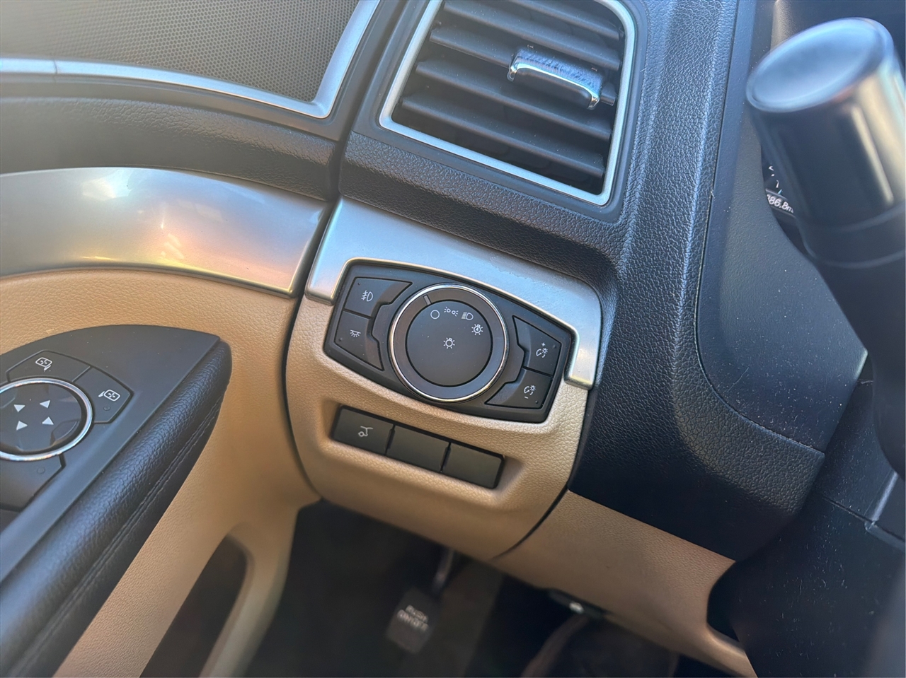 Ford Explorer XLT 4WD 2017