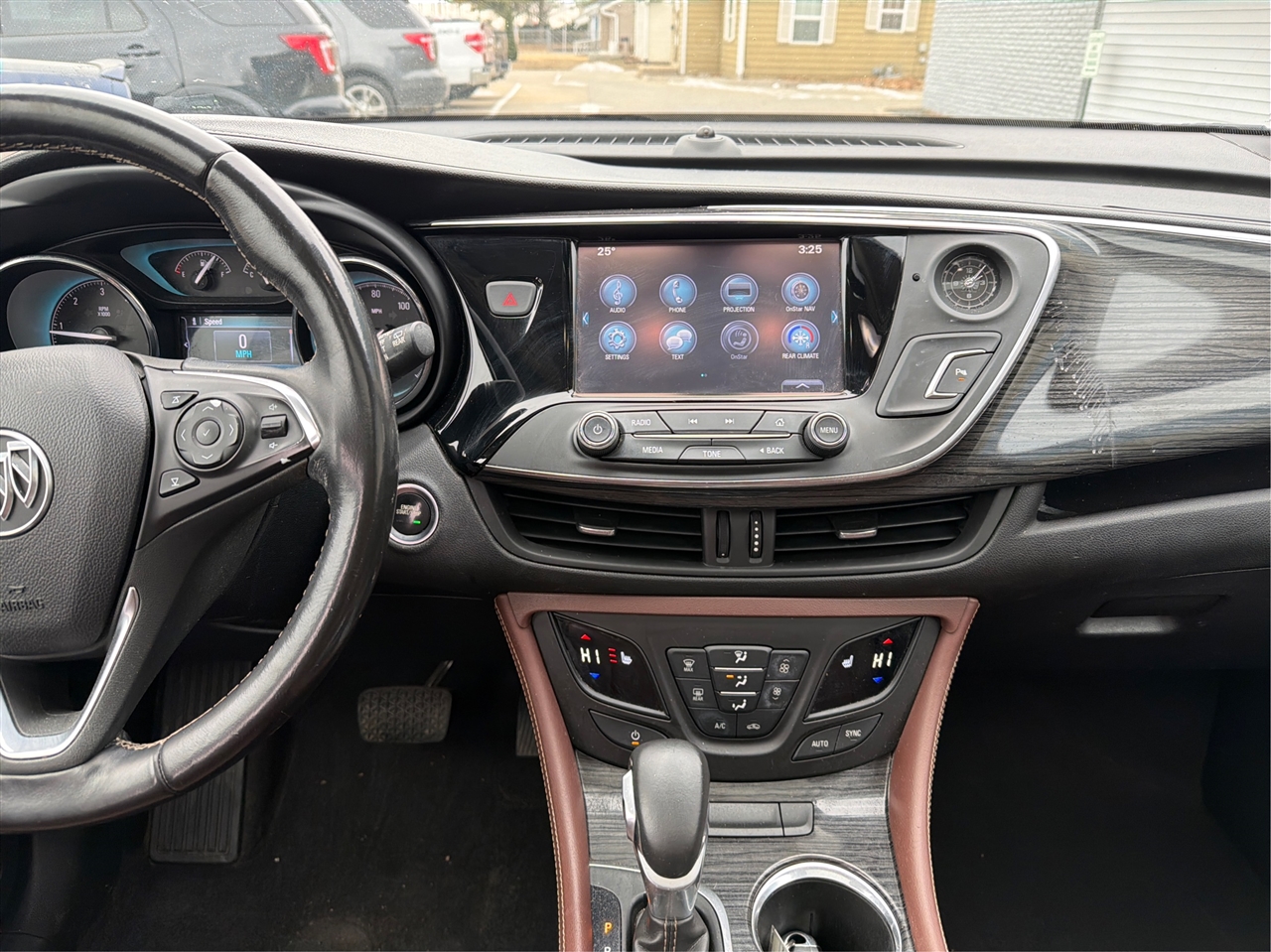 Buick Envision Essense 2017