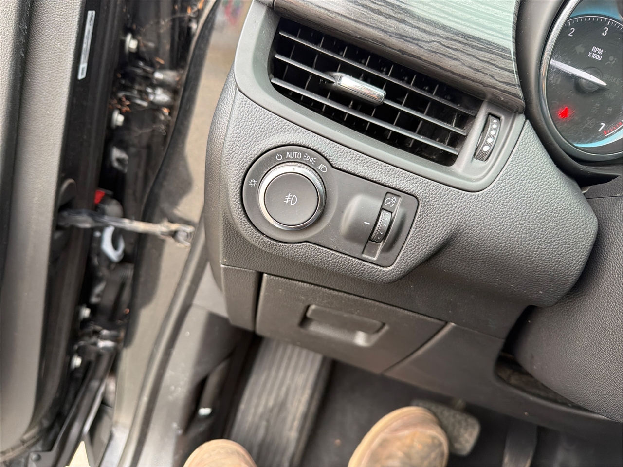 Buick Envision Essense 2017