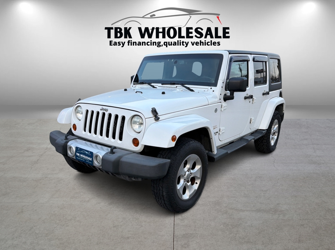 Jeep Wrangler Unlimited Sahara 4WD 2013