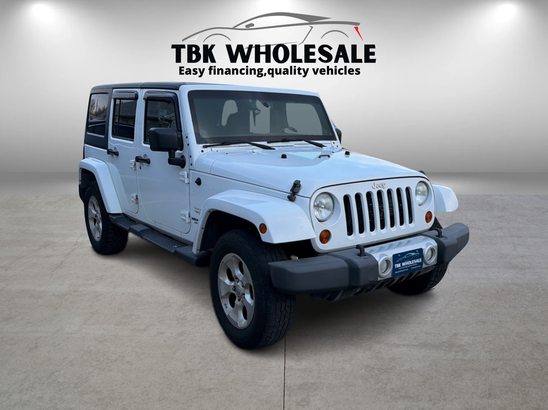 Jeep Wrangler Unlimited Sahara 4WD 2013