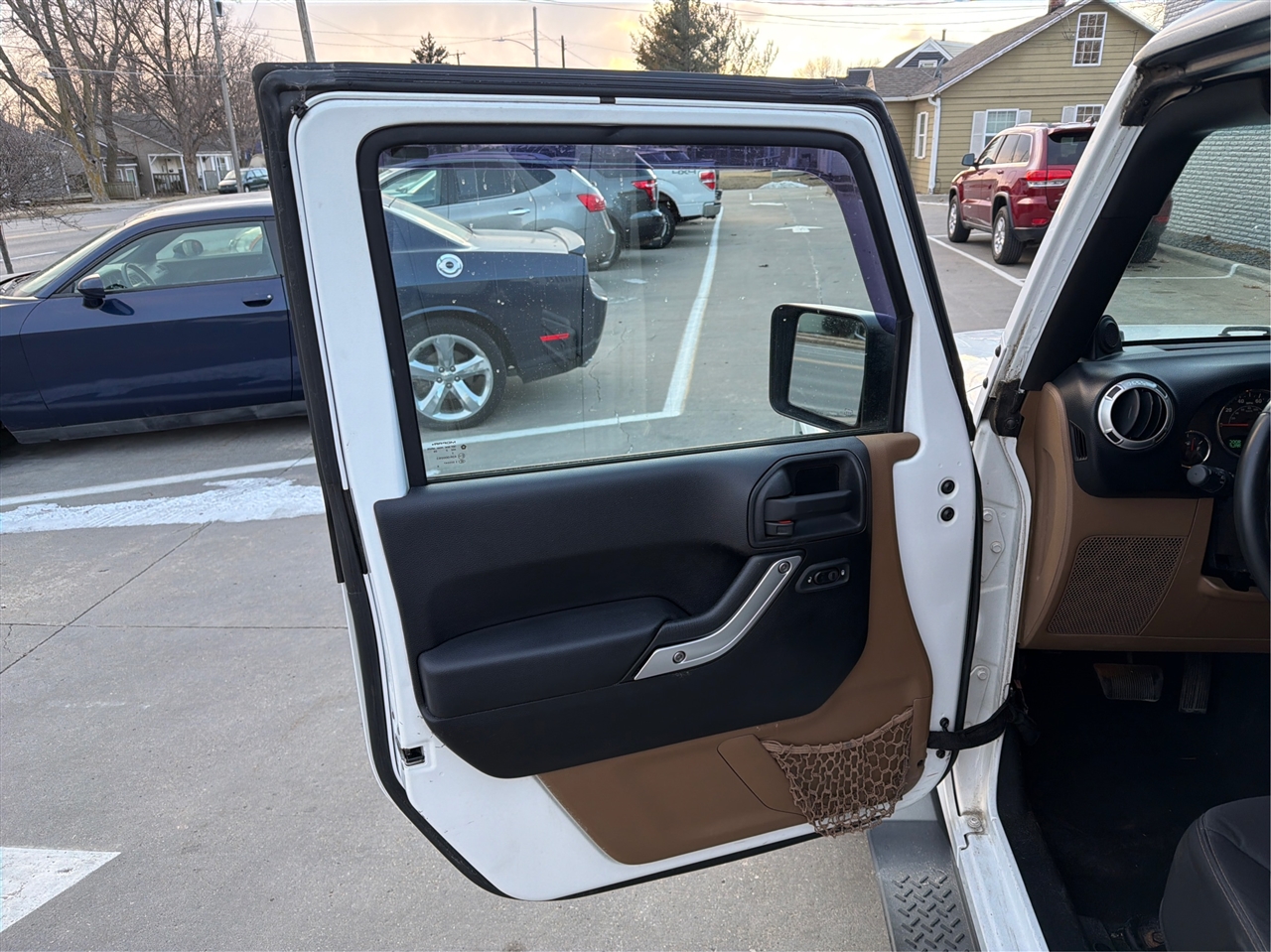 Jeep Wrangler Unlimited Sahara 4WD 2013