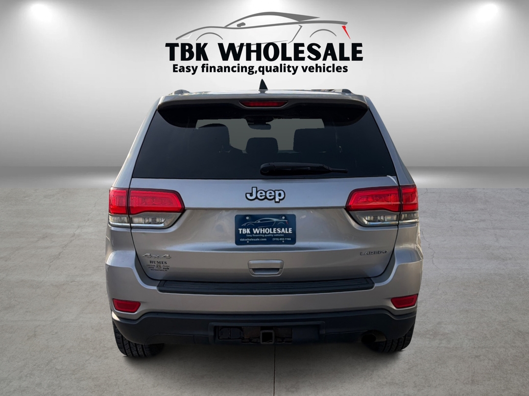 Jeep Grand Cherokee Laredo 4WD 2015