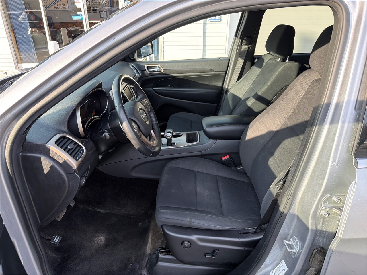 Jeep Grand Cherokee Laredo 4WD 2015