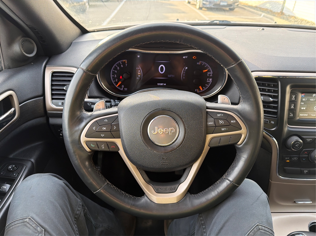 Jeep Grand Cherokee Laredo 4WD 2015