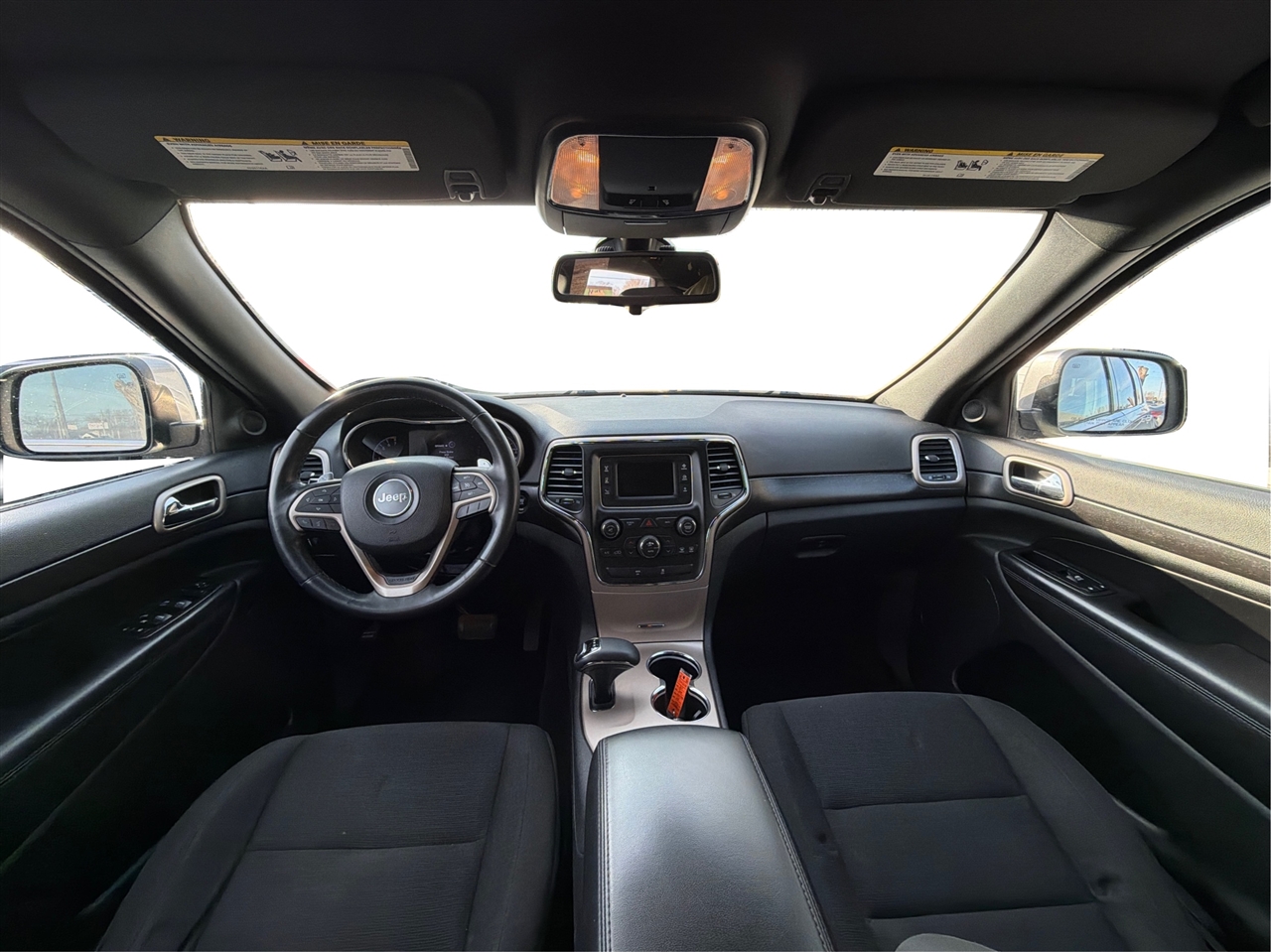 Jeep Grand Cherokee Laredo 4WD 2015