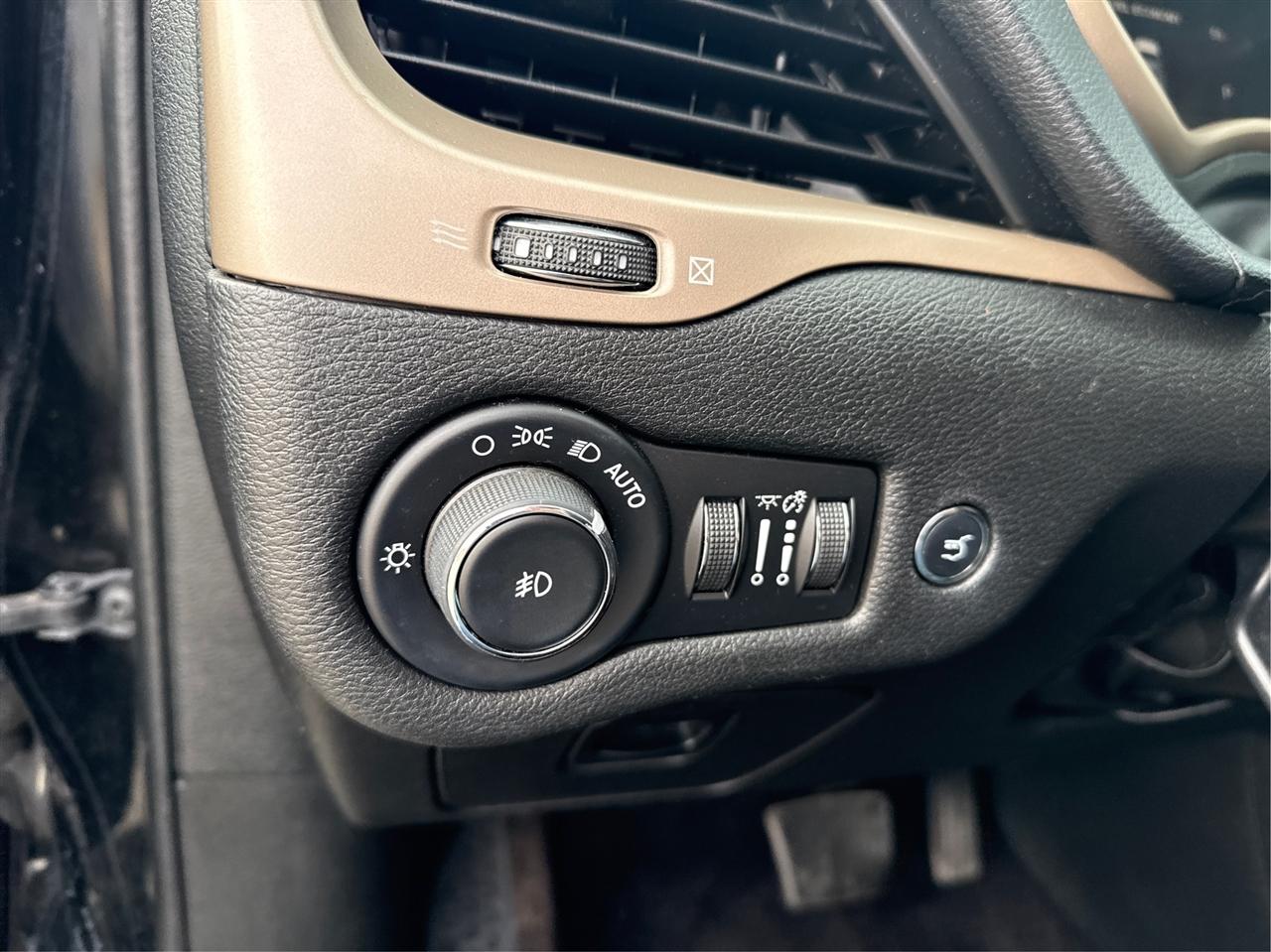 Jeep Cherokee Limited 4WD 2018