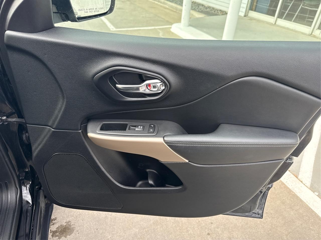 Jeep Cherokee Limited 4WD 2018