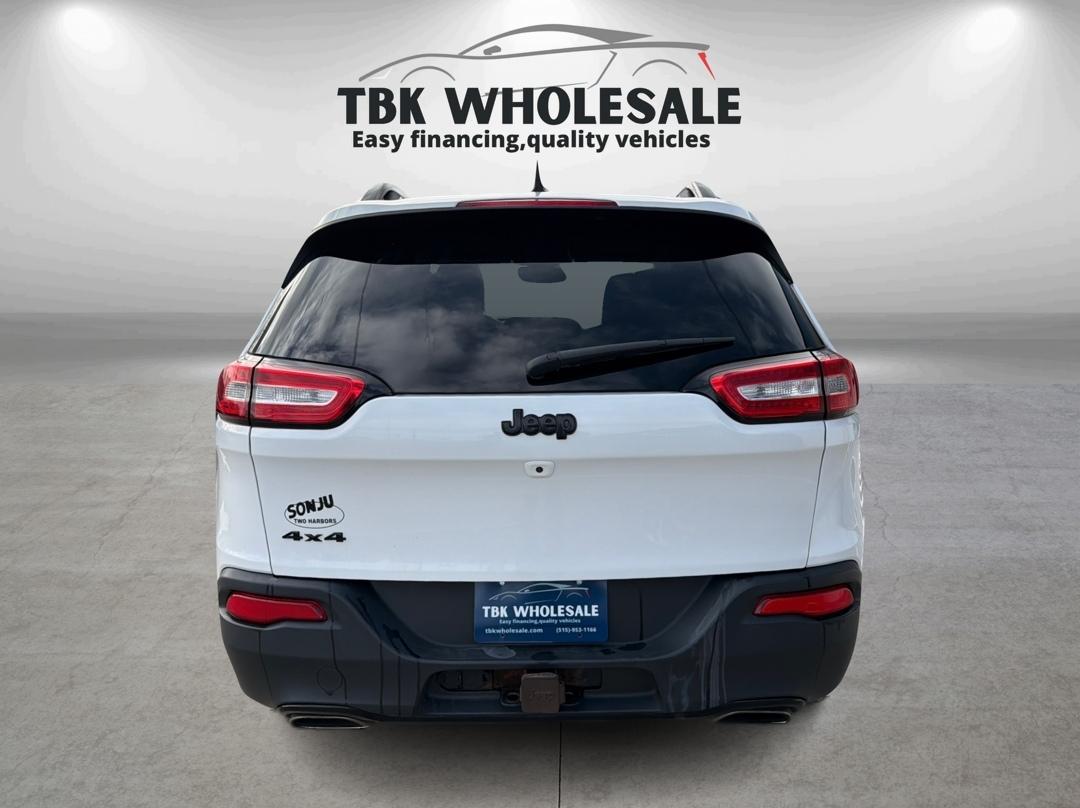 Jeep Cherokee Latitude 4WD 2015