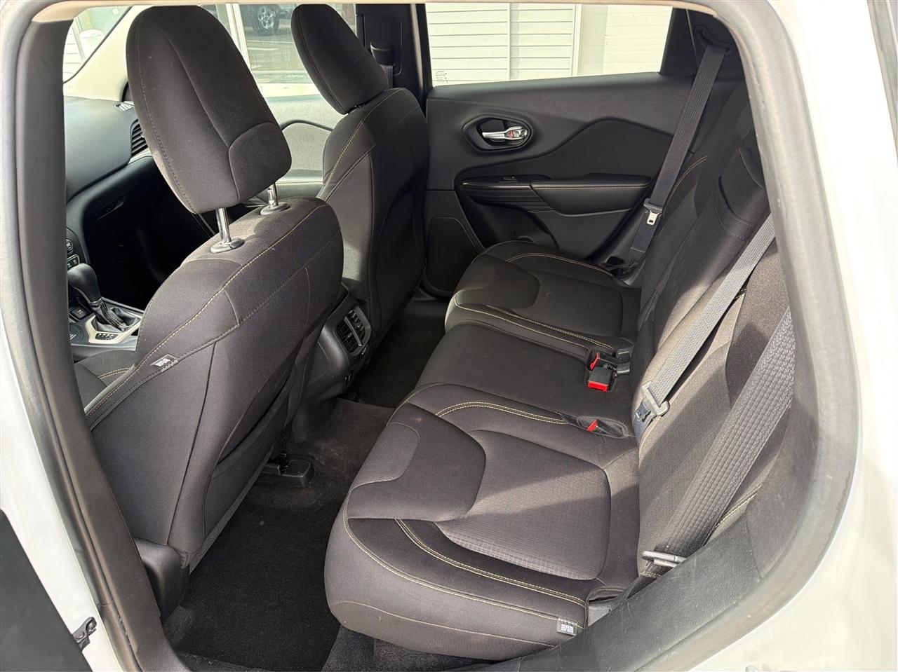 Jeep Cherokee Latitude 4WD 2015